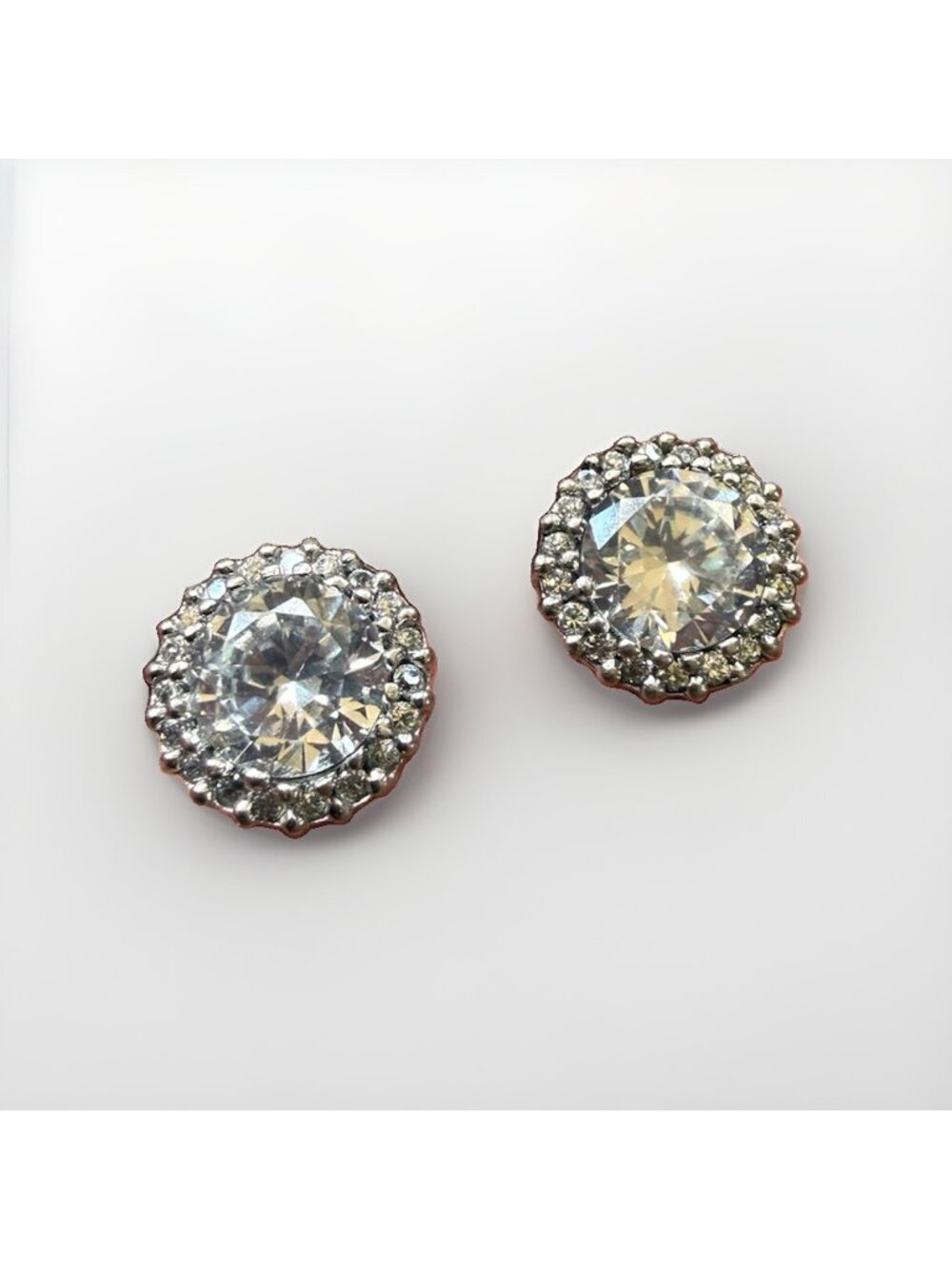 FAS 925 Sterling Silver Stud Earrings Pronged Round Cubic Zirconia